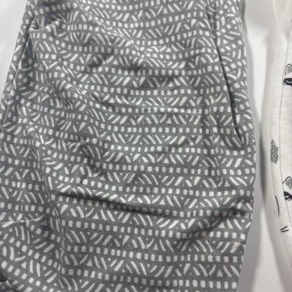 2 KeaBabies Baby Soothe Swaddle Wrap Organic Size 0-3 Months Gray White - Picture 2 of 7